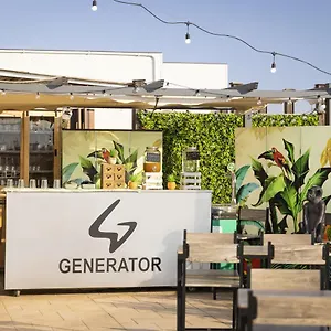 Hostal Generator