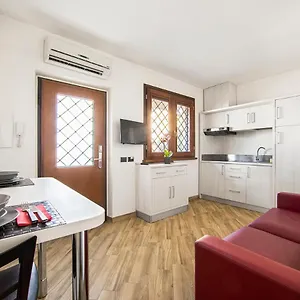 Borgo Aureo Roma