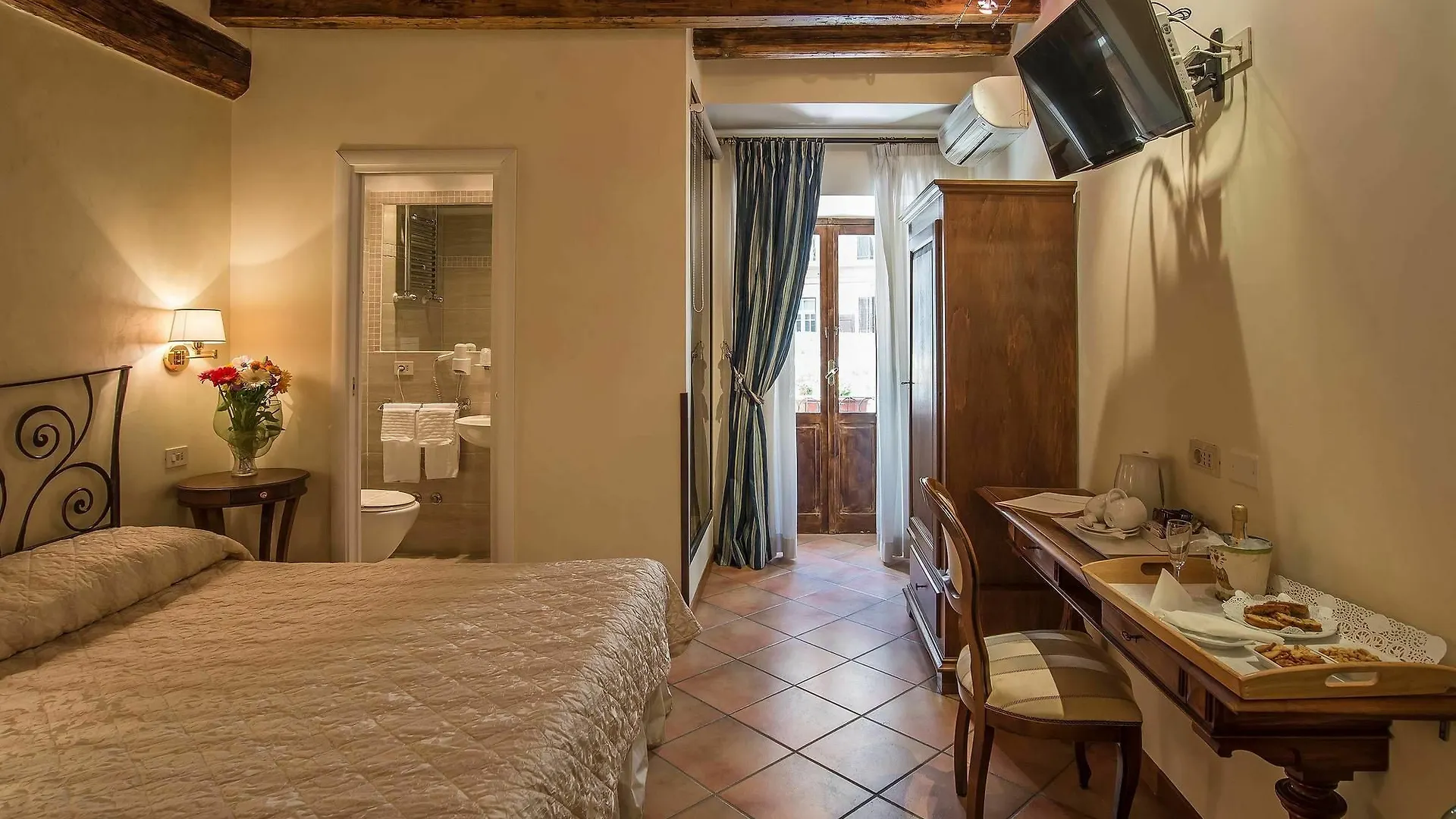 Le Clarisse Trastevere Rome