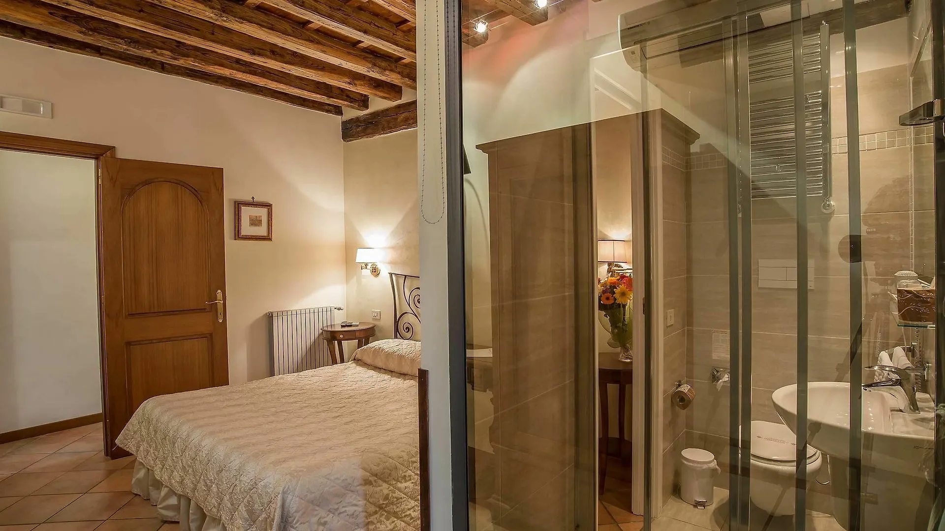*** Guest house Le Clarisse Trastevere Rome Italy